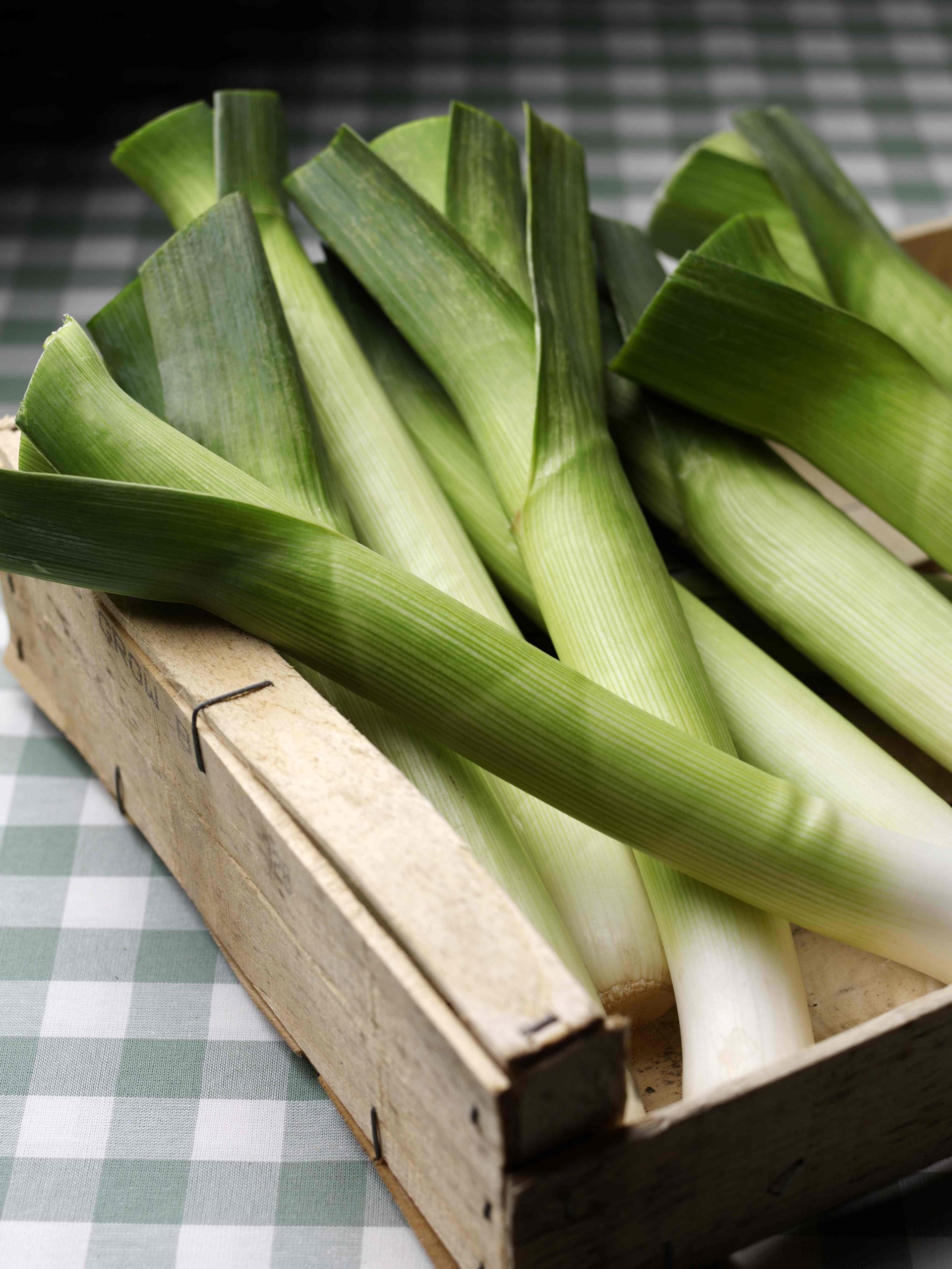 Liz Earle’s Luscious Lean Leek Juicing Recipe British Leeks